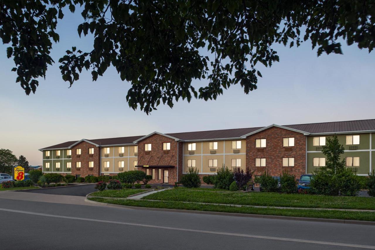 Super 8 By Wyndham Lenexa Overland Park Area/Mall Area Exterior foto